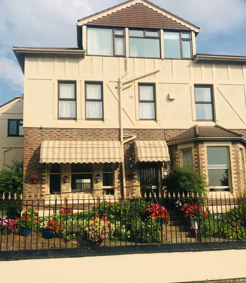 Bed and Breakfast The Bebington Экстерьер фото